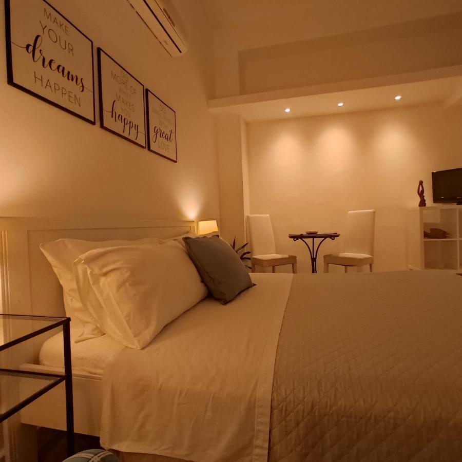 Living Cagliari Bed and Breakfast Exteriör bild