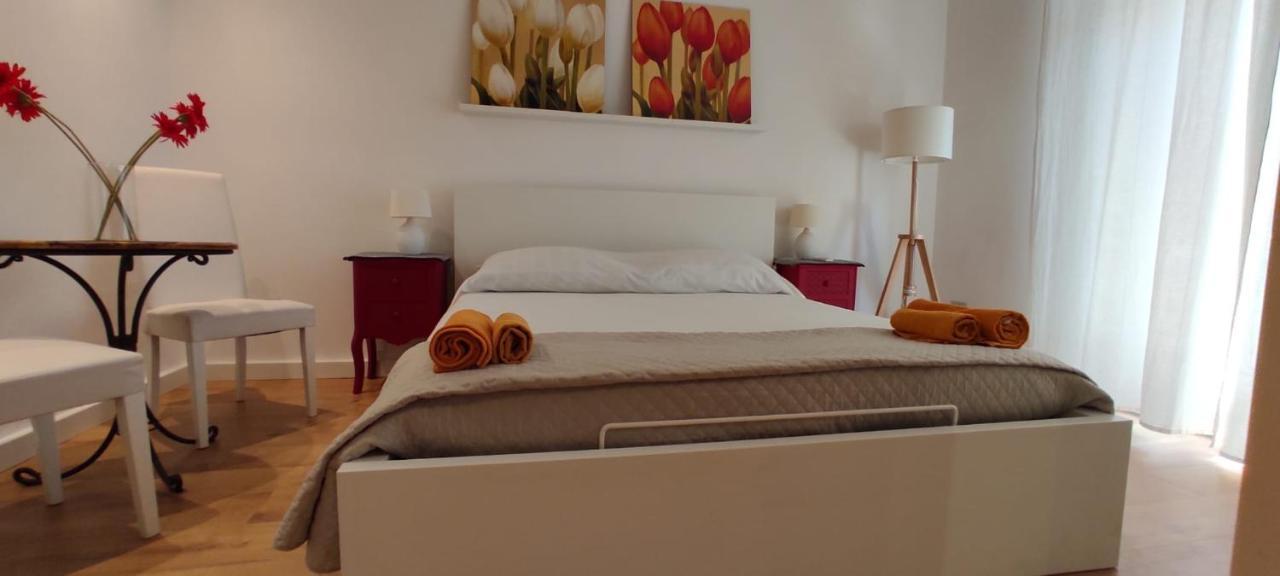 Living Cagliari Bed and Breakfast Exteriör bild